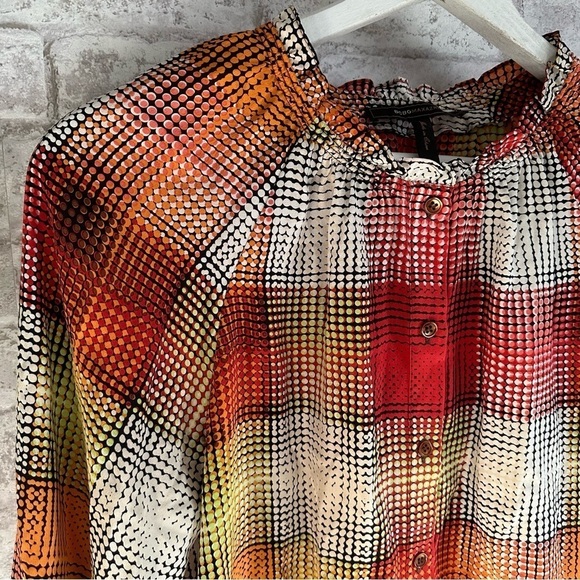 Bcbg Maxazria silk blouse women’s size small orange red color circle print - Picture 5 of 5
